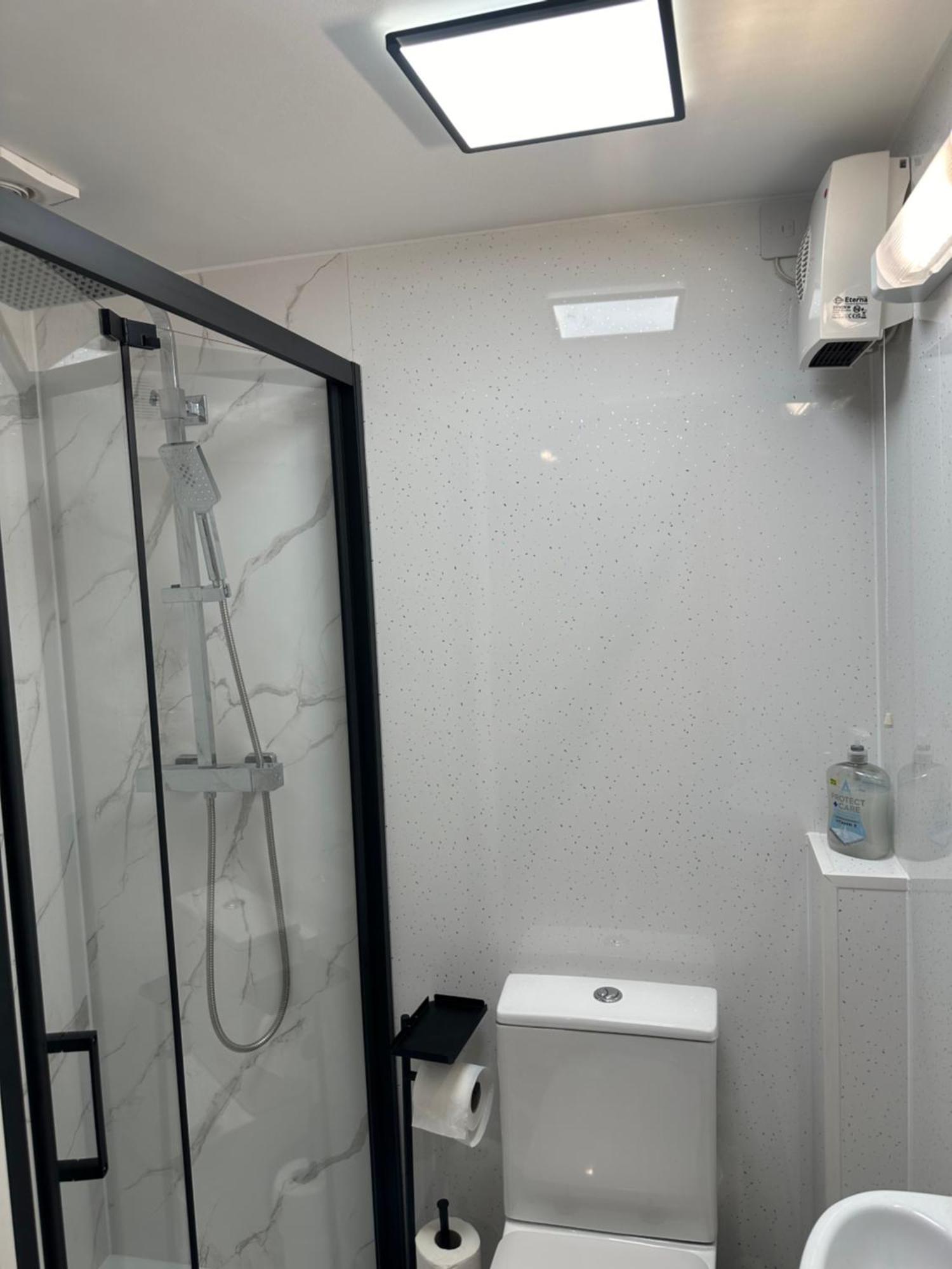 116 Maison Dieu Road Room A In Dover Exterior photo